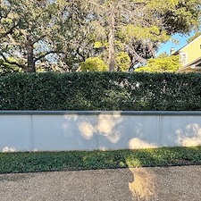 Premier-Cleaning-of-Stucco-Retaining-Wall-in-Highland-Park 7