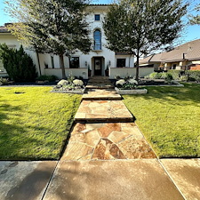 Professional-Softwashing-of-a-Stucco-Home-and-Sandstone-Walkway-Patio 12